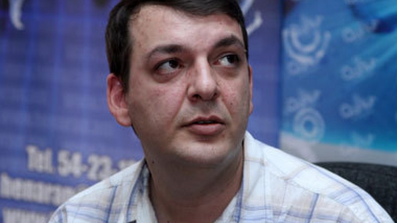 Эксперт: Азербайджан угодил в собственную информационную ловушку